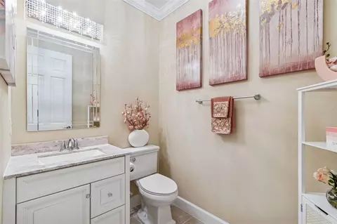 Bath - 7447 Lancaster Loop, Wesley Chapel, FL 33545 photo 2 of 9