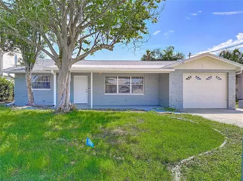 13732 Plumosa Ave, Hudson, FL 34667