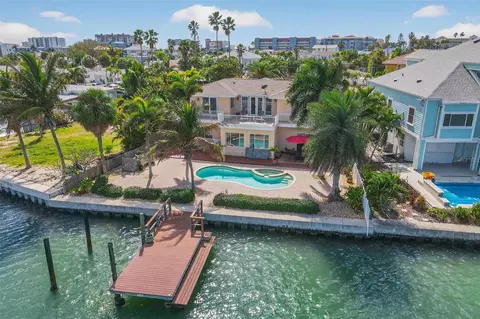 14071 N Bayshore Dr, Madeira Beach, FL 33708