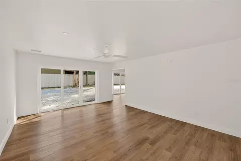 Living - 2171 Beecher Rd, Clearwater, FL 33763 photo 8 of 10