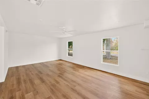 Living - 2171 Beecher Rd, Clearwater, FL 33763 photo 6 of 10