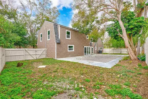 Exterior - 2171 Beecher Rd, Clearwater, FL 33763 photo 8 of 11