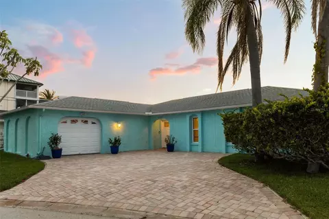 4909 Shoreview Ct, Port Richey, FL 34668