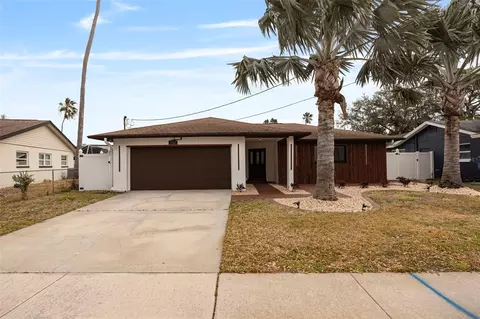 5921 Denver St NE, Saint Petersburg, FL 33703