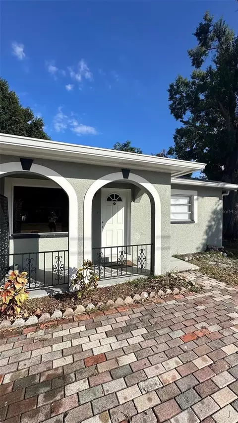 2505 N Glen Ave, Tampa, FL 33607