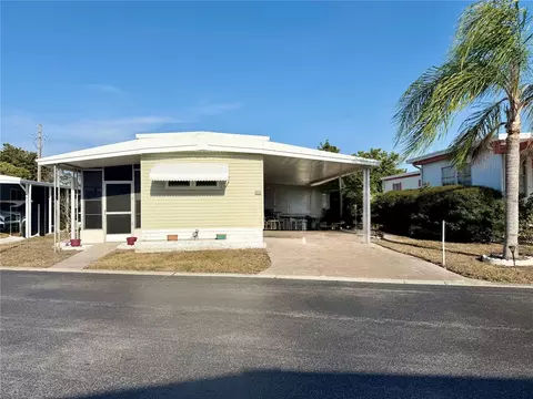 9790 66th St N #466, Pinellas Park, FL 33782