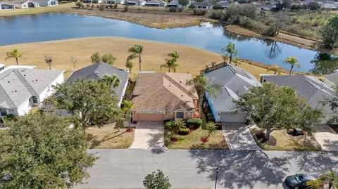 10824 Collar Dr, San Antonio, FL 33576
