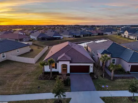 10499 Gable Dig Loop, San Antonio, FL 33576