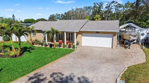 11653 Pinedale Ave, Seminole, FL 33772