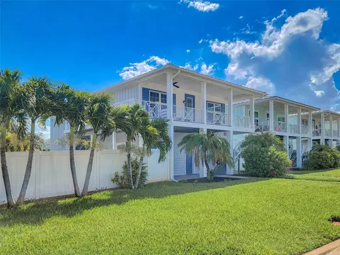 13511 Gulf Blvd, Madeira Beach, FL 33708