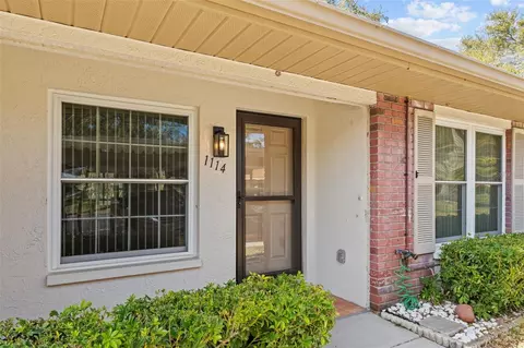 1114 Castlemay Cir, Dunedin, FL 34698
