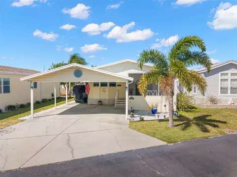 7106 Mount Essex Dr NE #494, Saint Petersburg, FL 33702