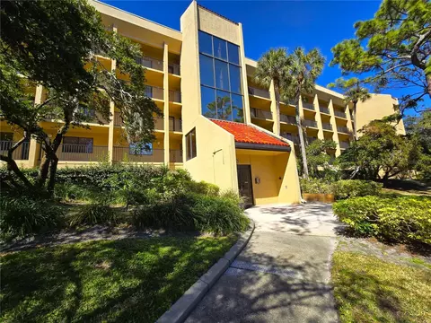 3078 Eastland Blvd #411, Clearwater, FL 33761