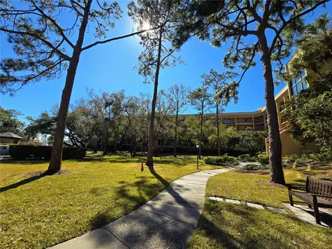 3078 Eastland Blvd #411, Clearwater, FL 33761