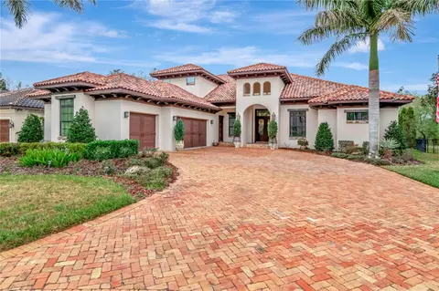4109 Preserve Forest Dr, Tampa, FL 33618