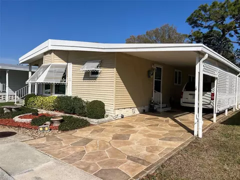 1001 Starkey Rd #90, Largo, FL 33771