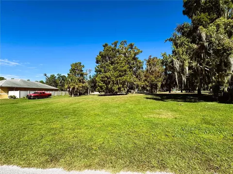 Lake Pierce Drive, Lake Wales, FL 33898