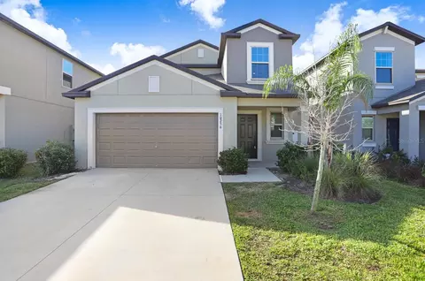 10256 Carloway Hills Dr, Wimauma, FL 33598