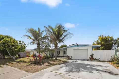 4204 Cape Vista Dr, Bradenton, FL 34209