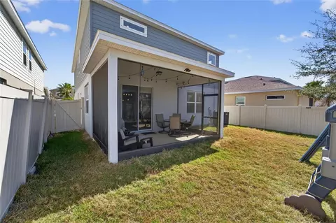 Exterior - 12273 Blue Pacific Dr, Riverview, FL 33579 photo 6 of 15
