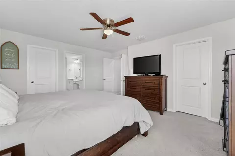 Bedroom - 12273 Blue Pacific Dr, Riverview, FL 33579 photo 2 of 8