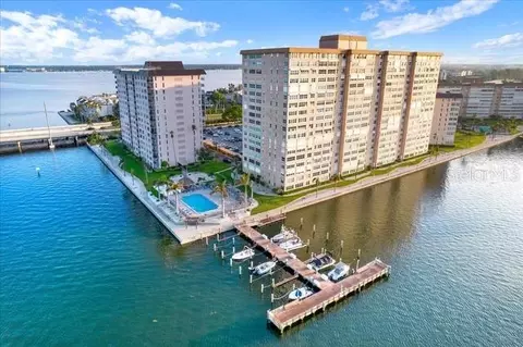 5220 Brittany Dr S #106, Saint Petersburg, FL 33715