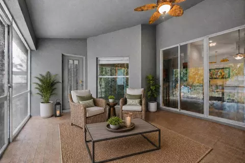 Exterior - 10813 Rockledge View Dr, Riverview, FL 33579 photo 8 of 17