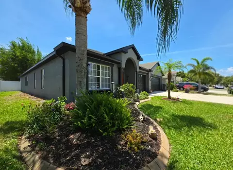 Exterior - 10813 Rockledge View Dr, Riverview, FL 33579 photo 4 of 17