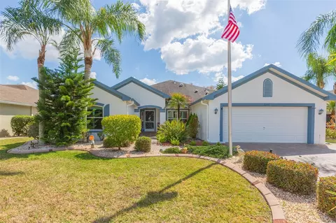 2207 N Creek Ct, Sun City Center, FL 33573