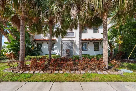 4911 W Melrose Ave S, Tampa, FL 33629