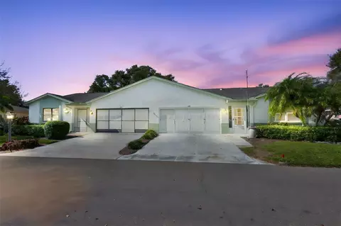 1612 Leland Dr, Sun City Center, FL 33573