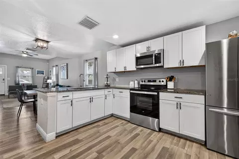 Kitchen - 2604 E 18th Ave, Tampa, FL 33605 photo 2 of 3