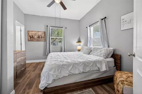 Bedroom - 2604 E 18th Ave, Tampa, FL 33605 photo 1 of 4