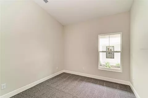 Bedroom - 12358 Oak Hill Way, Parrish, FL 34219 photo 4 of 7