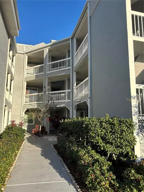6924 Stones Throw Cir N #8306, Saint Petersburg, FL 33710