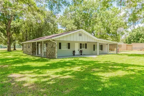 1453 Creek Rd, Wesley Chapel, FL 33543