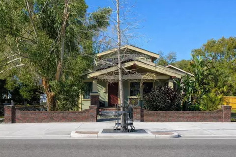 1018 E Columbus Dr, Tampa, FL 33605
