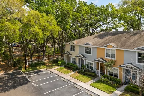 3471 High Hampton Cir, Tampa, FL 33610