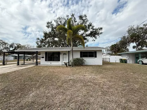 186 Midwest Pkwy, Sarasota, FL 34232