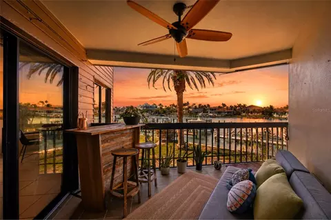 534 Pinellas Bayway S #101, Saint Petersburg, FL 33715