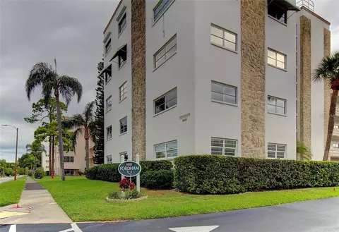 5603 80th St N #306, Saint Petersburg, FL 33709