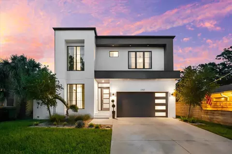 2707 Ridgewood Ave, Tampa, FL 33602