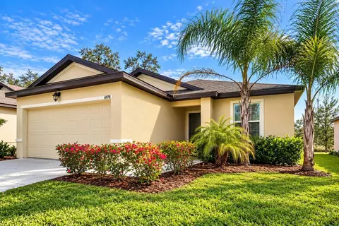 6978 Faben Ln, Zephyrhills, FL 33542