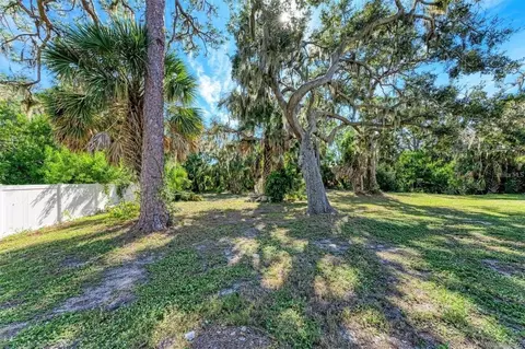 0 Roberts Rd, Nokomis, FL 34275