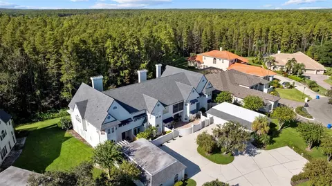 18756 Wimbledon Cir, Lutz, FL 33558