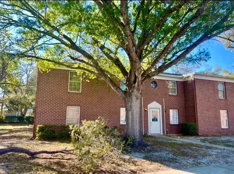 8490 13th St N #A, Saint Petersburg, FL 33702