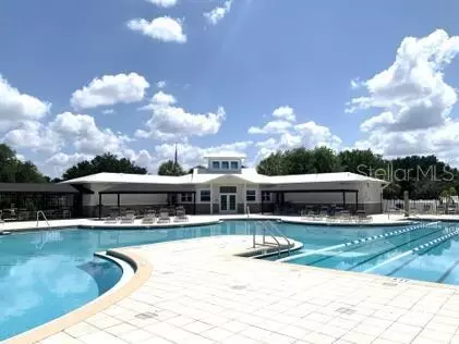 Exterior - 7107 Colonial Lake Dr, Riverview, FL 33578 photo 9 of 9