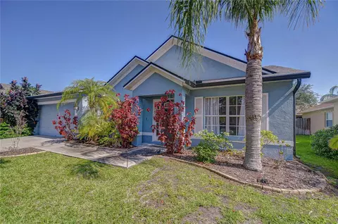 Exterior - 7107 Colonial Lake Dr, Riverview, FL 33578 photo 8 of 9
