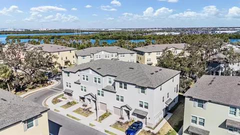 4607 Tuscan Loon Dr, Tampa, FL 33619