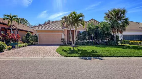 10310 Eastwood Dr, Bradenton, FL 34211